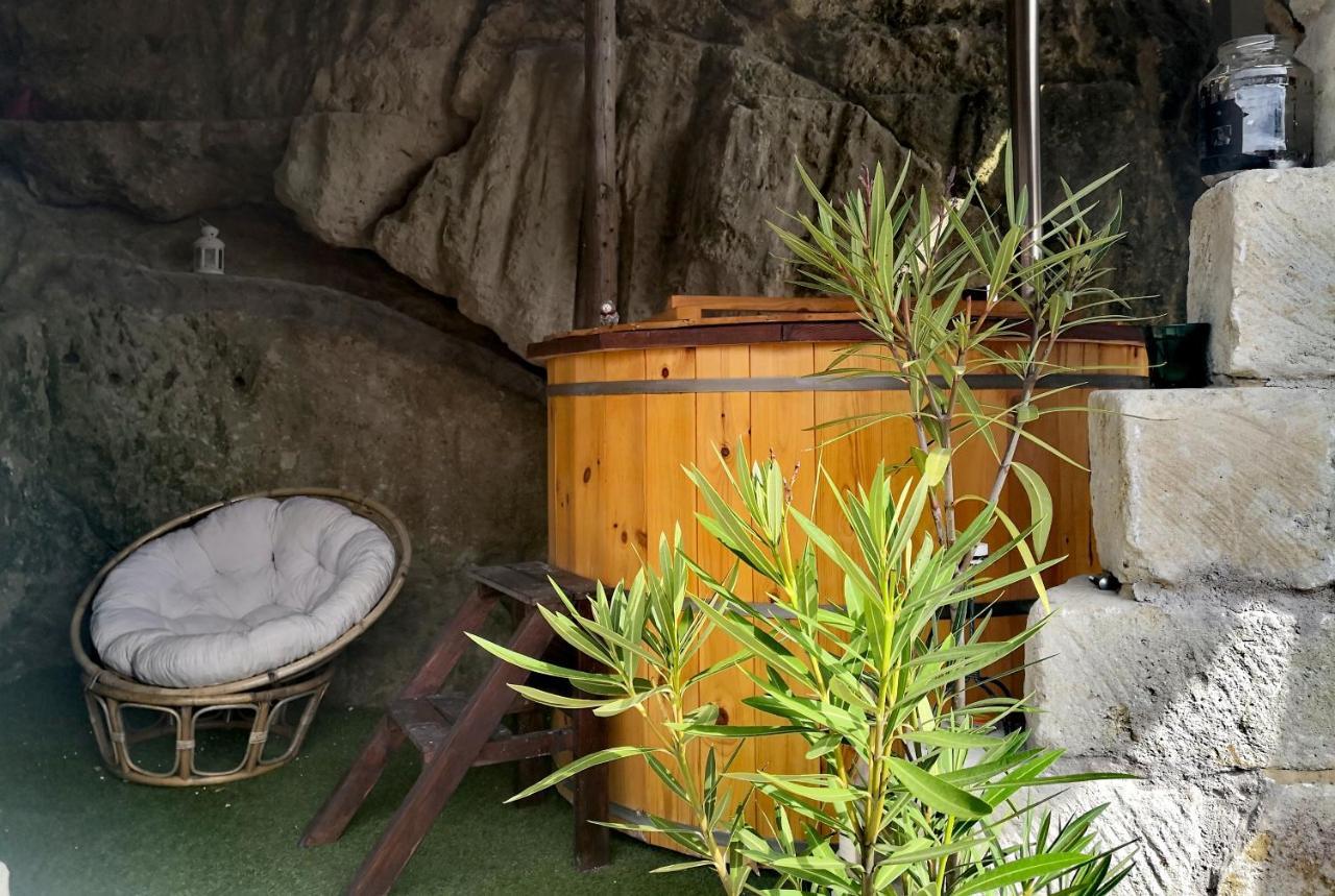 Kakukkfu Barlang-Vendeghaz Villa Noszvaj Luaran gambar